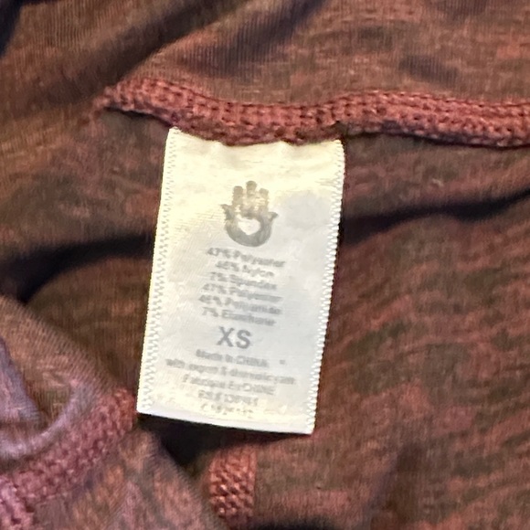 Curated 4 Piece Workout Bundle - Picture 6 of 10